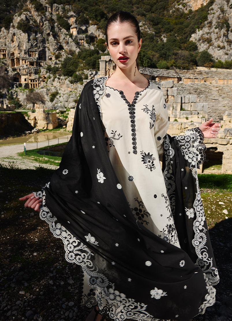 Image | Lawnkari 25 | Nova - Official Image stockist in UK - Sakeena London