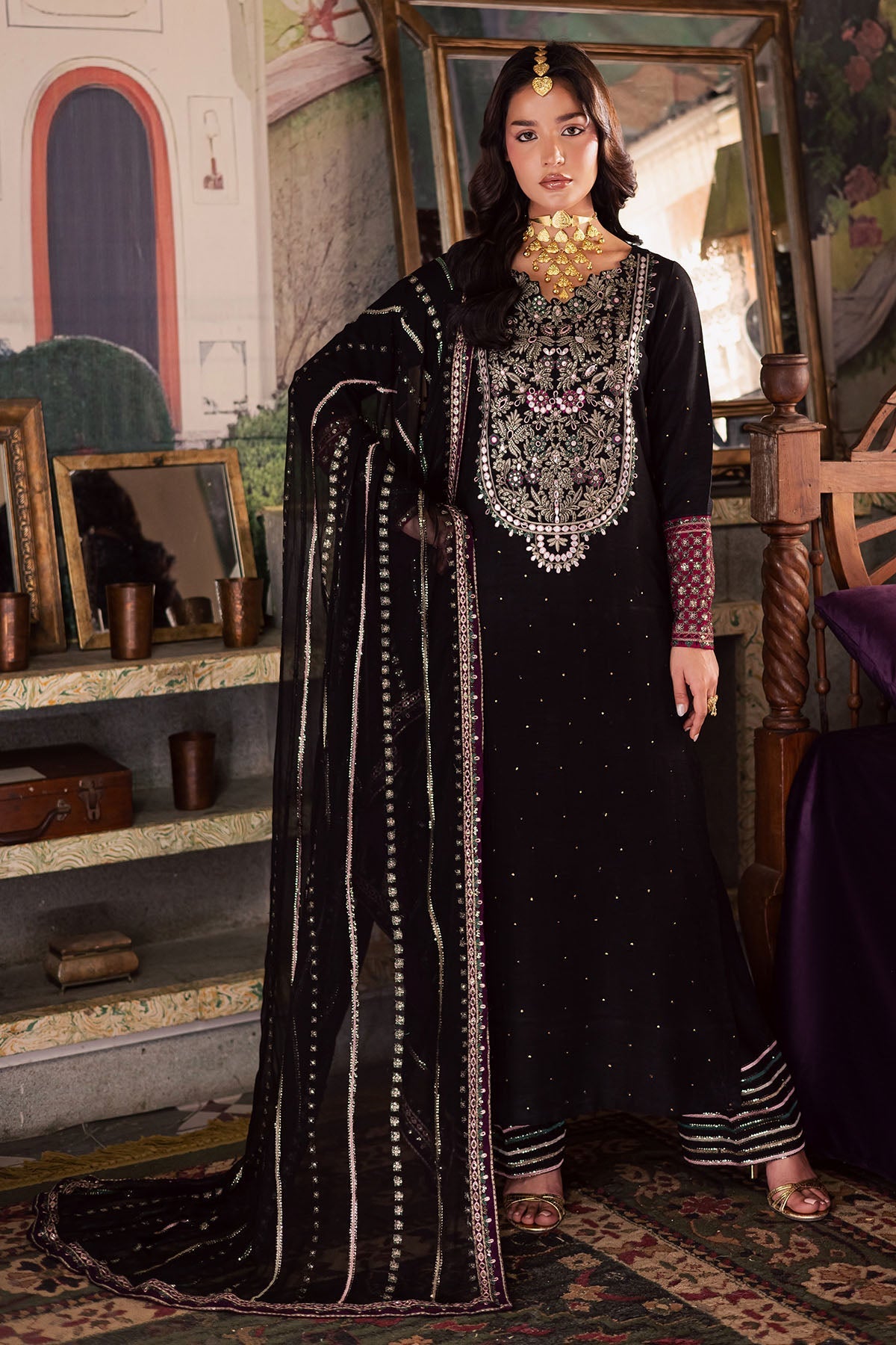 Nureh | Nur Mahal | NE-197 - Official Nureh stockist in UK - Sakeena London