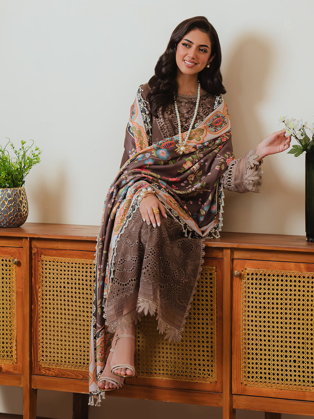 Mahnur | Stella Khaddar | SK-05A - Official Mahnur stockist in UK - Sakeena London