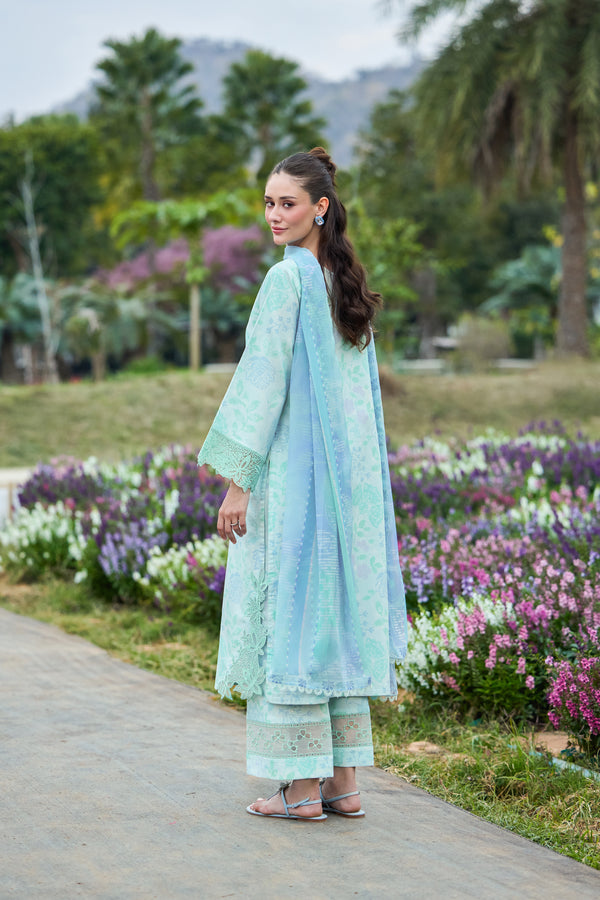 Farasha | Summer Escape 26 | Cloud Breeze