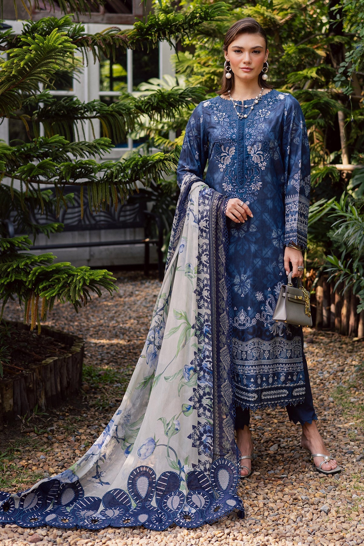 Nureh | Gardenia Lawn 26 | NSG-213