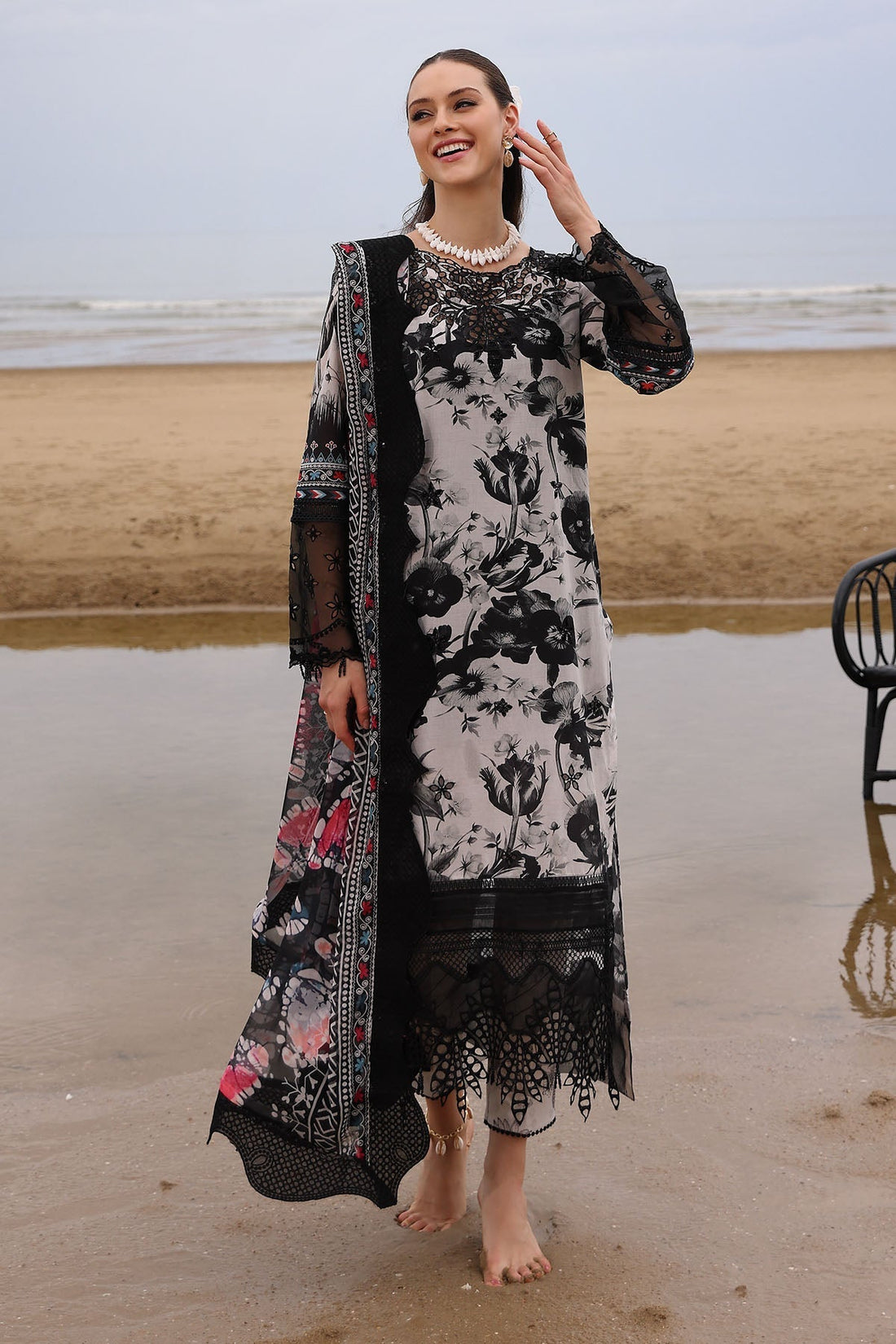 Nureh | Gardenia Embroidered Lawn 25 | NSG-175 - Official Nureh stockist in UK - Sakeena London