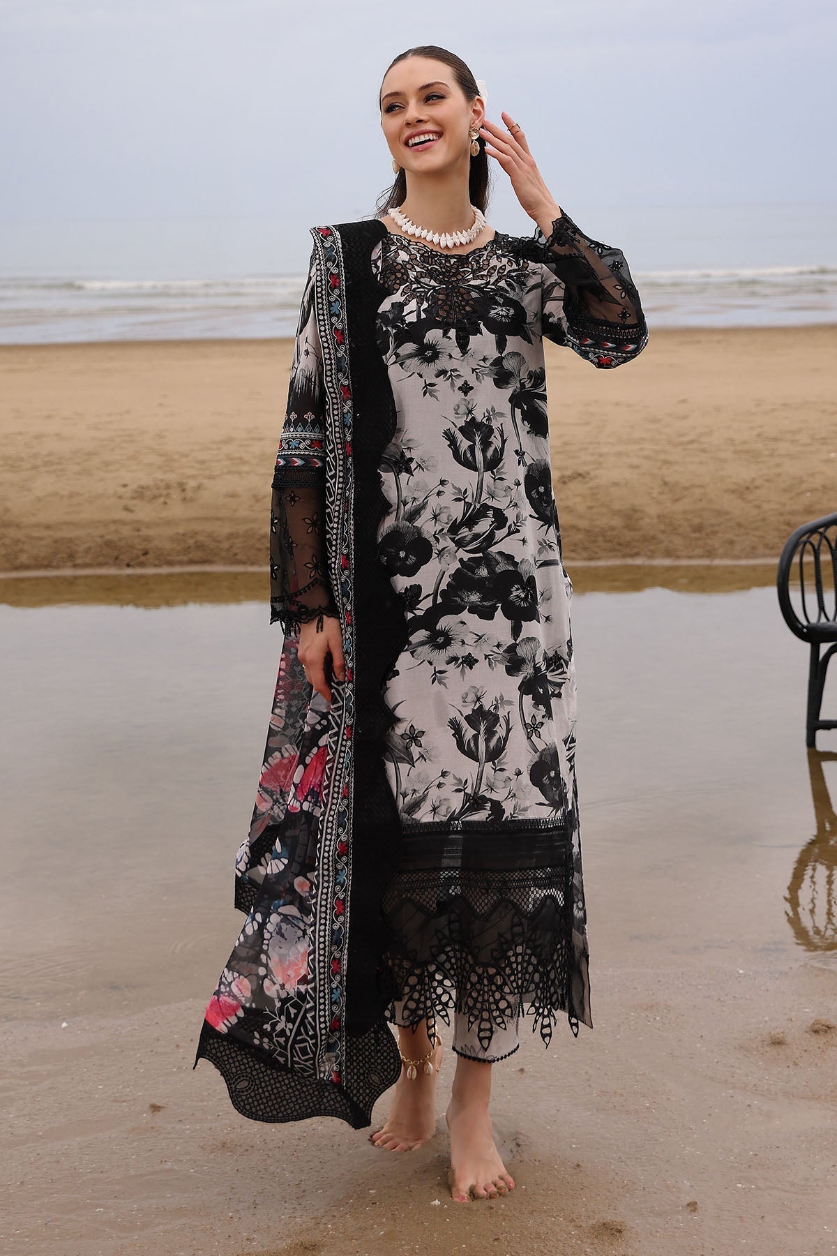 Nureh | Gardenia Embroidered Lawn 25 | NSG-175 - Official Nureh stockist in UK - Sakeena London