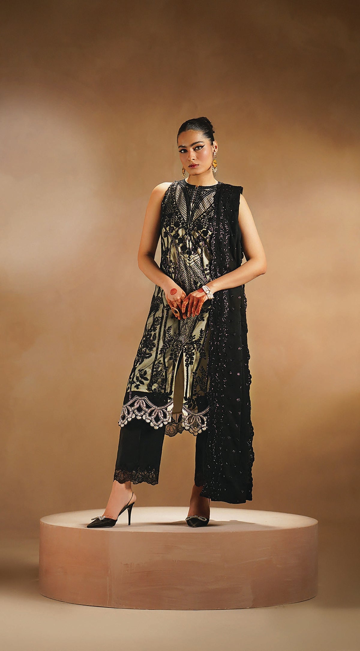 Myeesha | Nayab Formals | Siyaah - Official Myeesha stockist in UK - Sakeena London