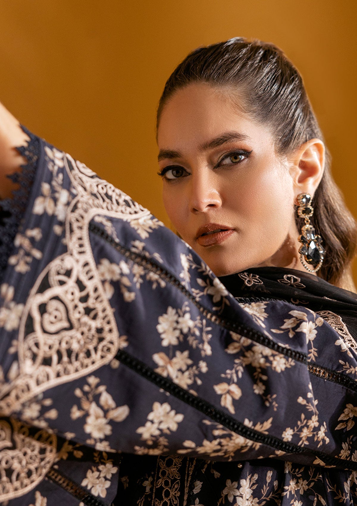 Lawn Collection - Alizeh - Maahi - AM24#02 - Tara