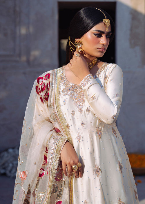 Haseens | Darbar Formals | Sarapah