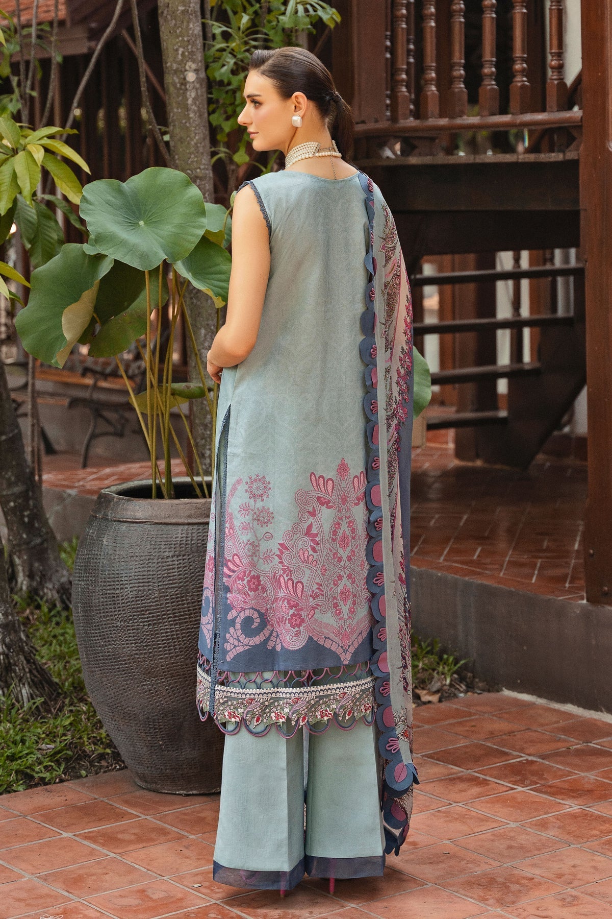 Jade | Bliss Lawn | D01 - Official Jade stockist in UK - Sakeena London