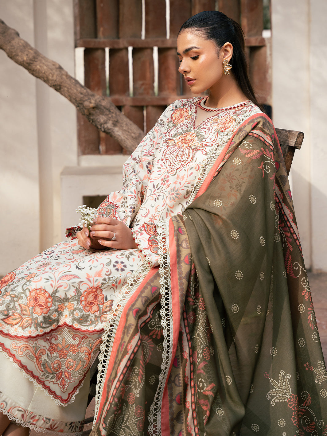 Bin Ilyas | Hazel Printed Lawn 25 | 2073 - A - Official Bin Ilyas stockist in UK - Sakeena London