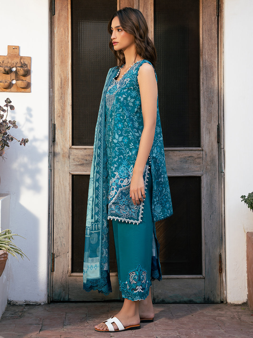Bin Ilyas | Hazel Printed Lawn 25 | 2073 - B - Official Bin Ilyas stockist in UK - Sakeena London