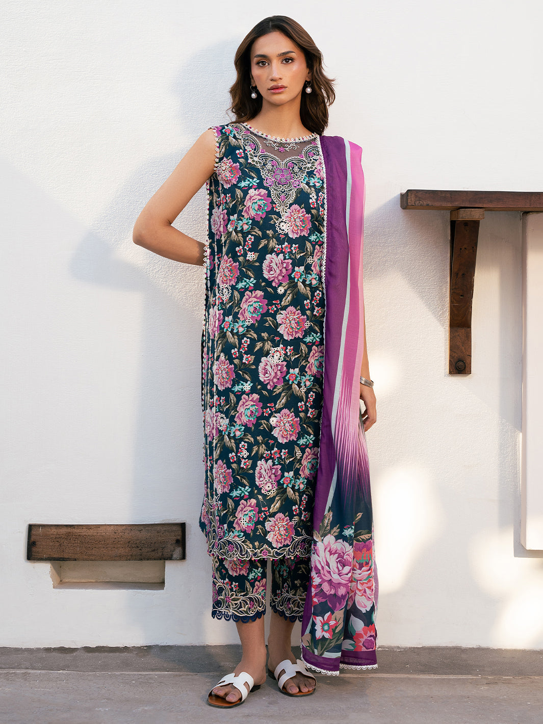Bin Ilyas | Hazel Printed Lawn 25 | 2076 - A - Official Bin Ilyas stockist in UK - Sakeena London