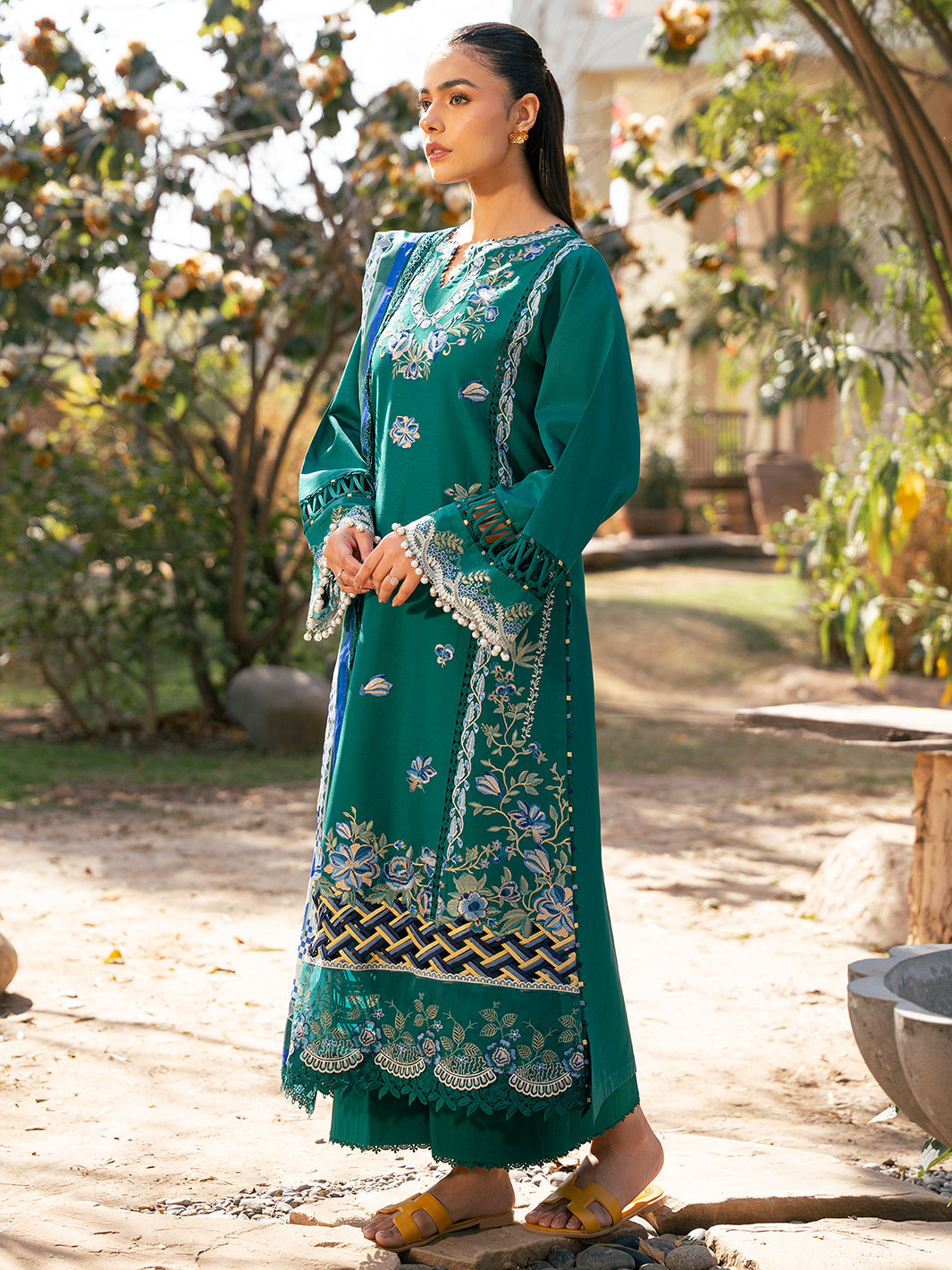 Bin Ilyas | Hazel Printed Lawn 25 | 2077 - A - Official Bin Ilyas stockist in UK - Sakeena London