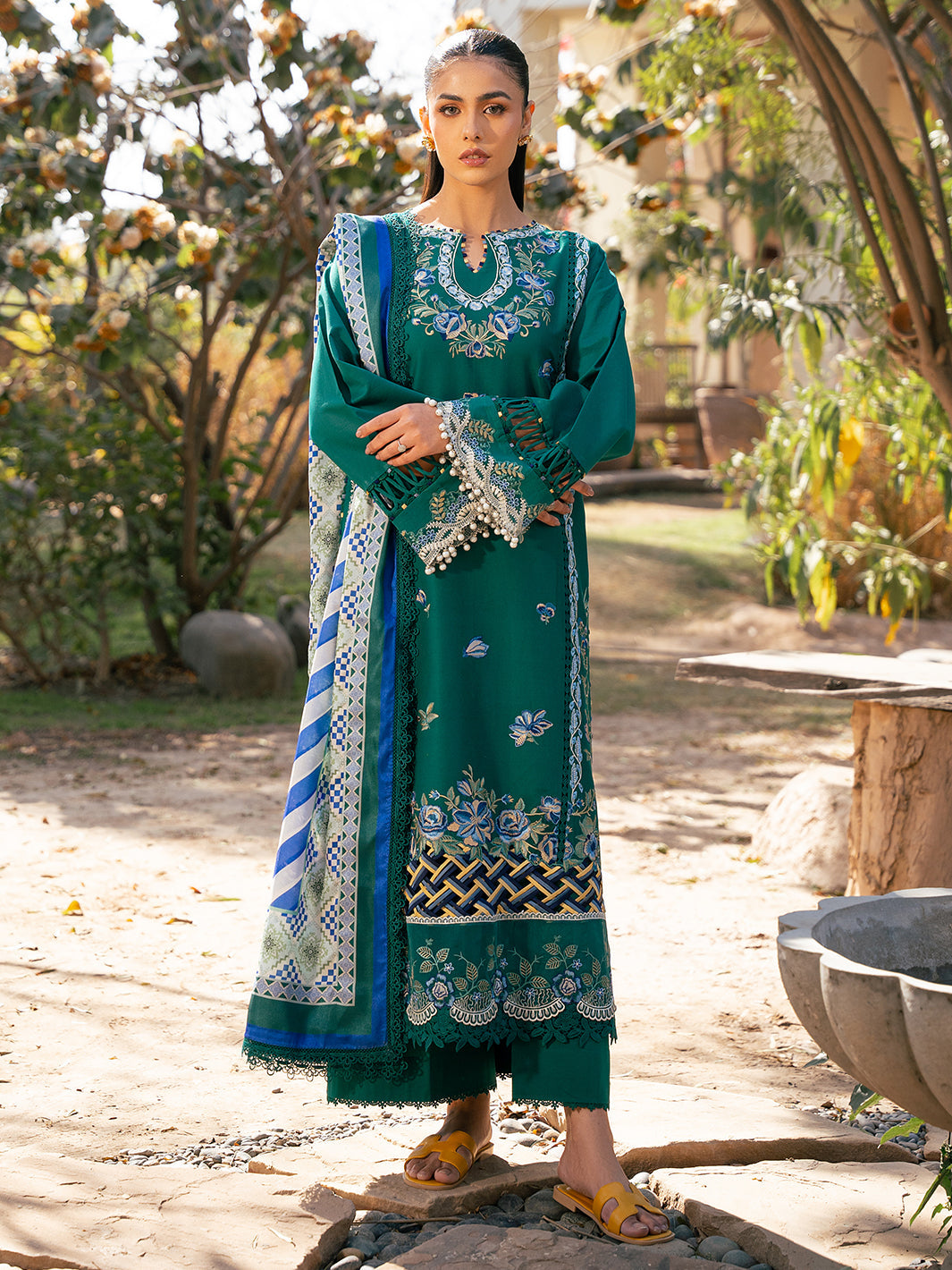 Bin Ilyas | Hazel Printed Lawn 25 | 2077 - A - Official Bin Ilyas stockist in UK - Sakeena London