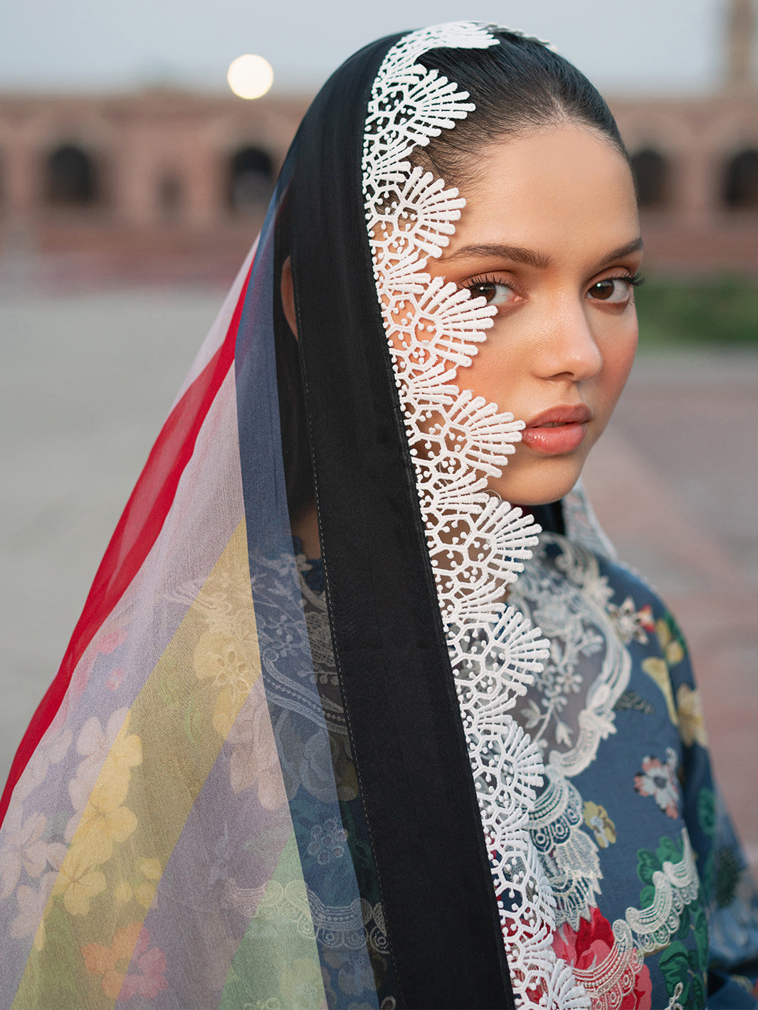 Bin Ilyas | Naqsh Naaz Luxury Lawn 25 | 2081 - B - Official Bin Ilyas stockist in UK - Sakeena London
