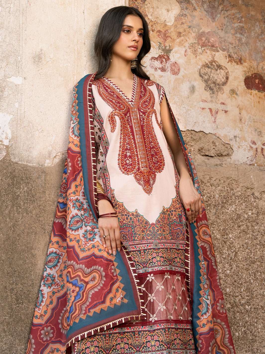 Bin Ilyas | Naqsh Naaz Luxury Lawn 25 | 2083 - A - Official BIN stockist in UK - Sakeena London