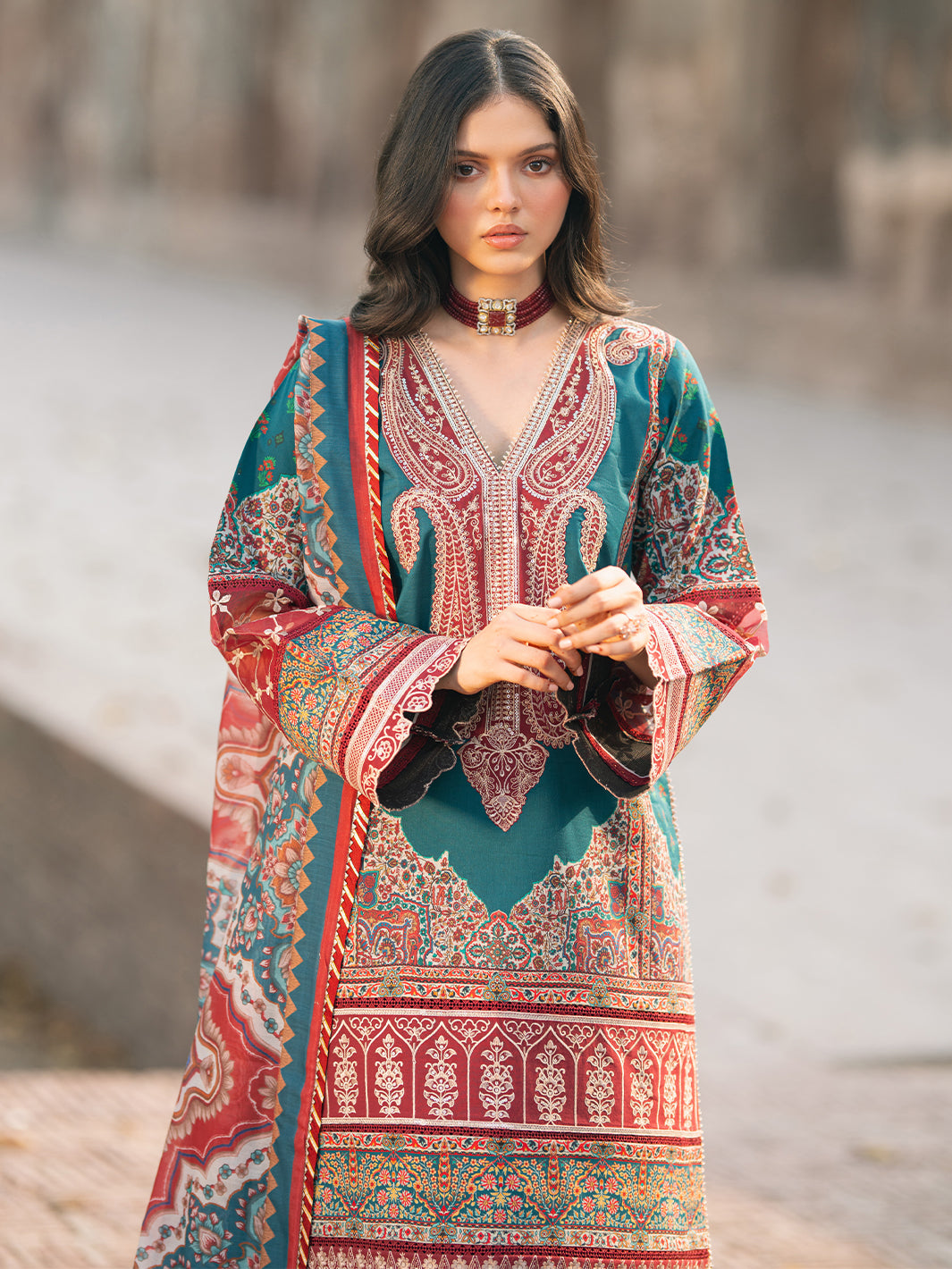 Bin Ilyas | Naqsh Naaz Luxury Lawn 25 | 2083 - B - Official Bin Ilyas stockist in UK - Sakeena London