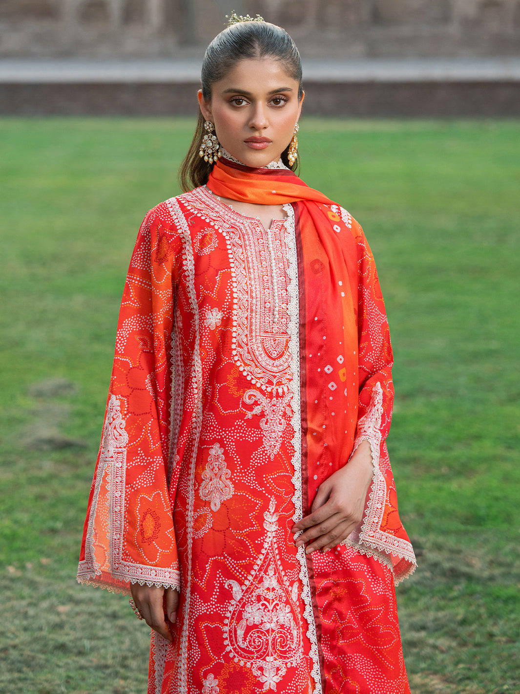 Bin Ilyas | Naqsh Naaz Luxury Lawn 25 | 2084 - A - Official Bin Ilyas stockist in UK - Sakeena London
