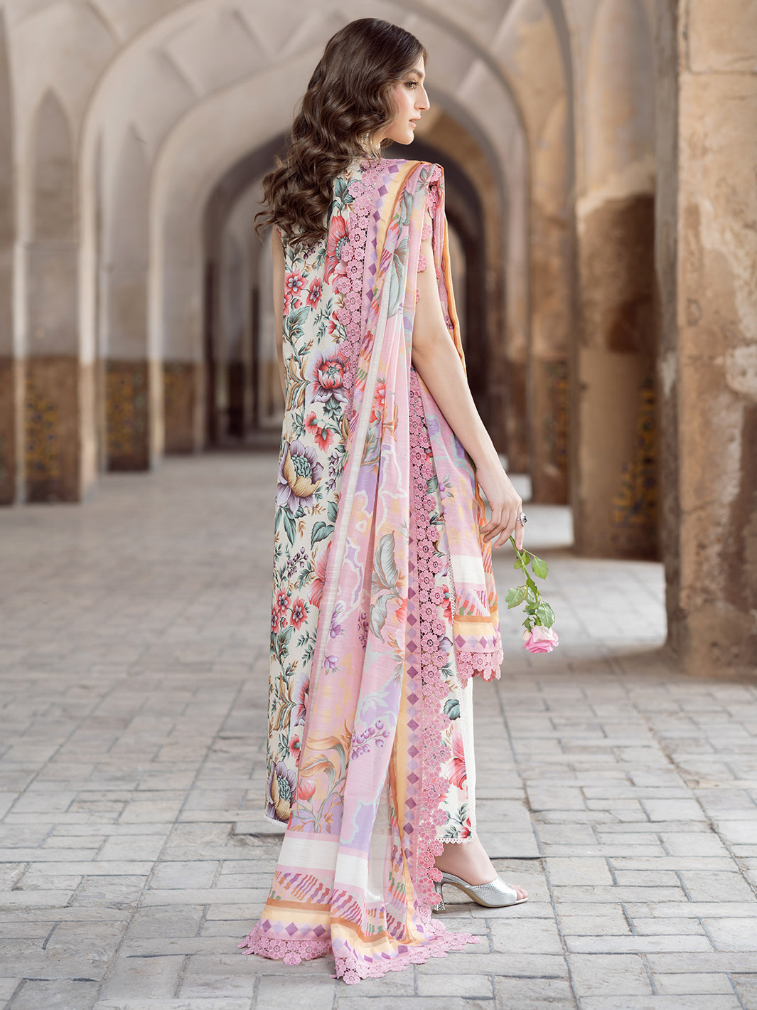 Bin Ilyas | Naqsh Naaz Luxury Lawn 25 | 2085 - C - Official Bin Ilyas stockist in UK - Sakeena London