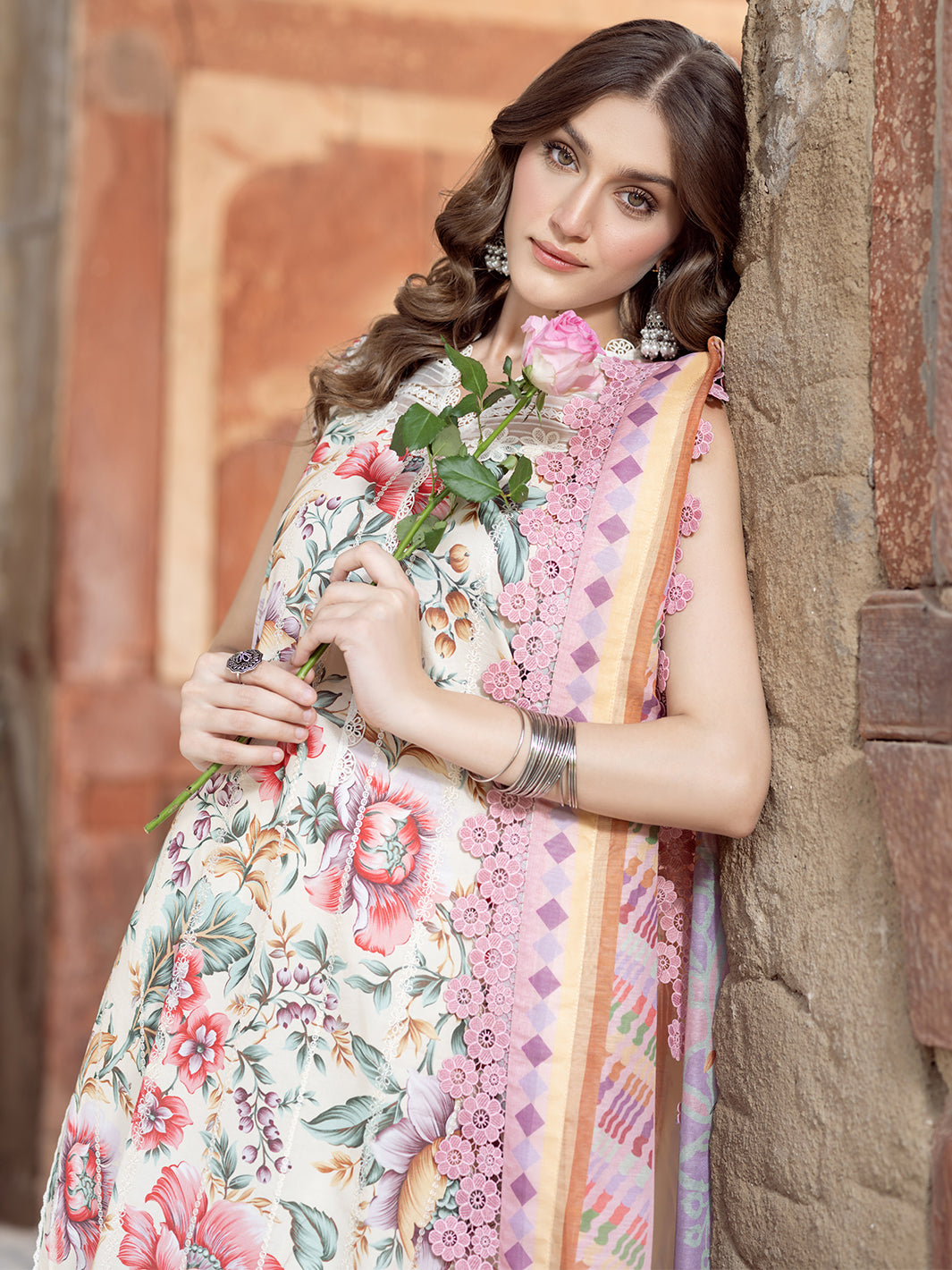 Bin Ilyas | Naqsh Naaz Luxury Lawn 25 | 2085 - C - Official Bin Ilyas stockist in UK - Sakeena London