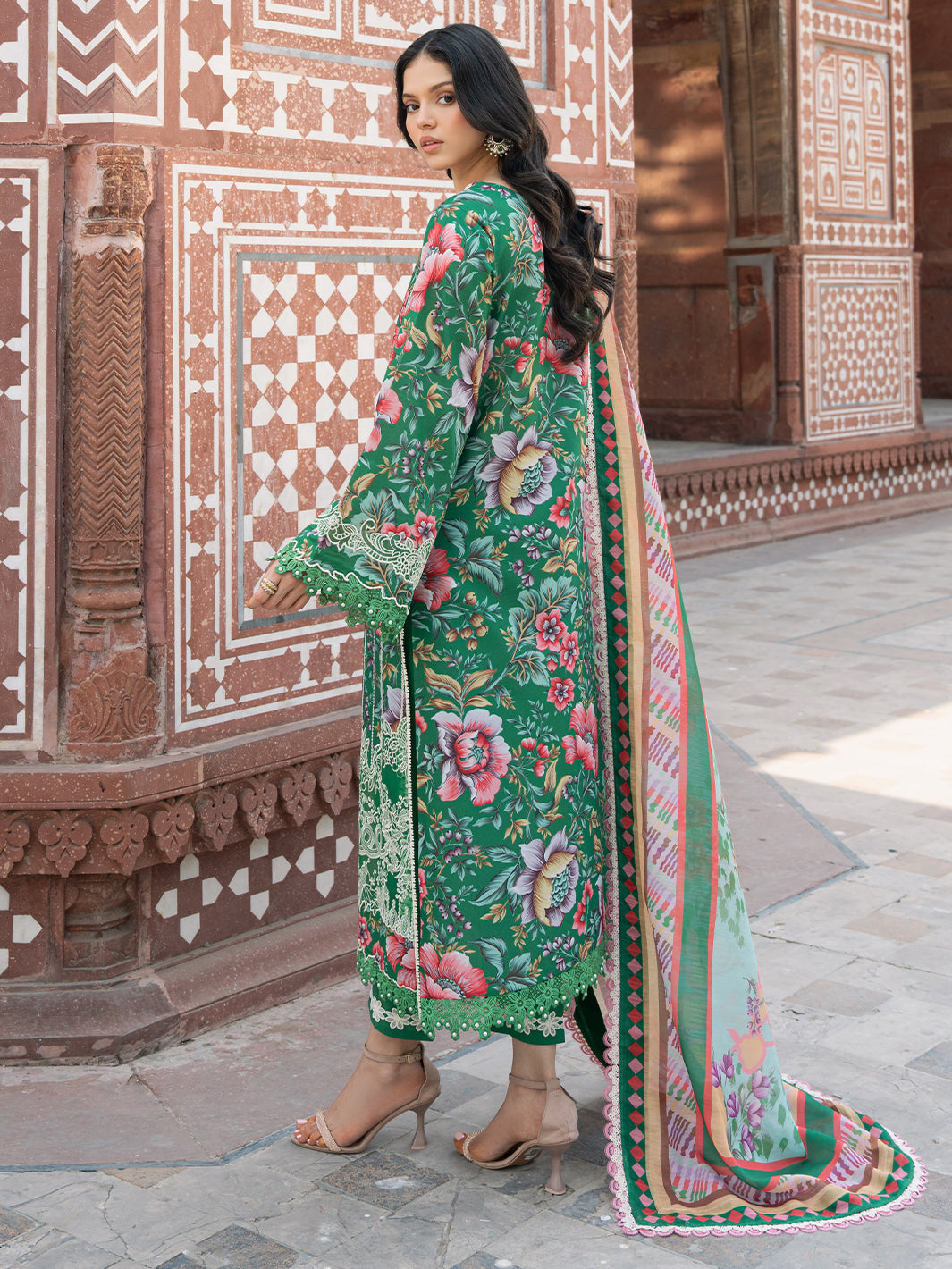 Bin Ilyas | Naqsh Naaz Luxury Lawn 25 | 2085 - D - Official Bin Ilyas stockist in UK - Sakeena London