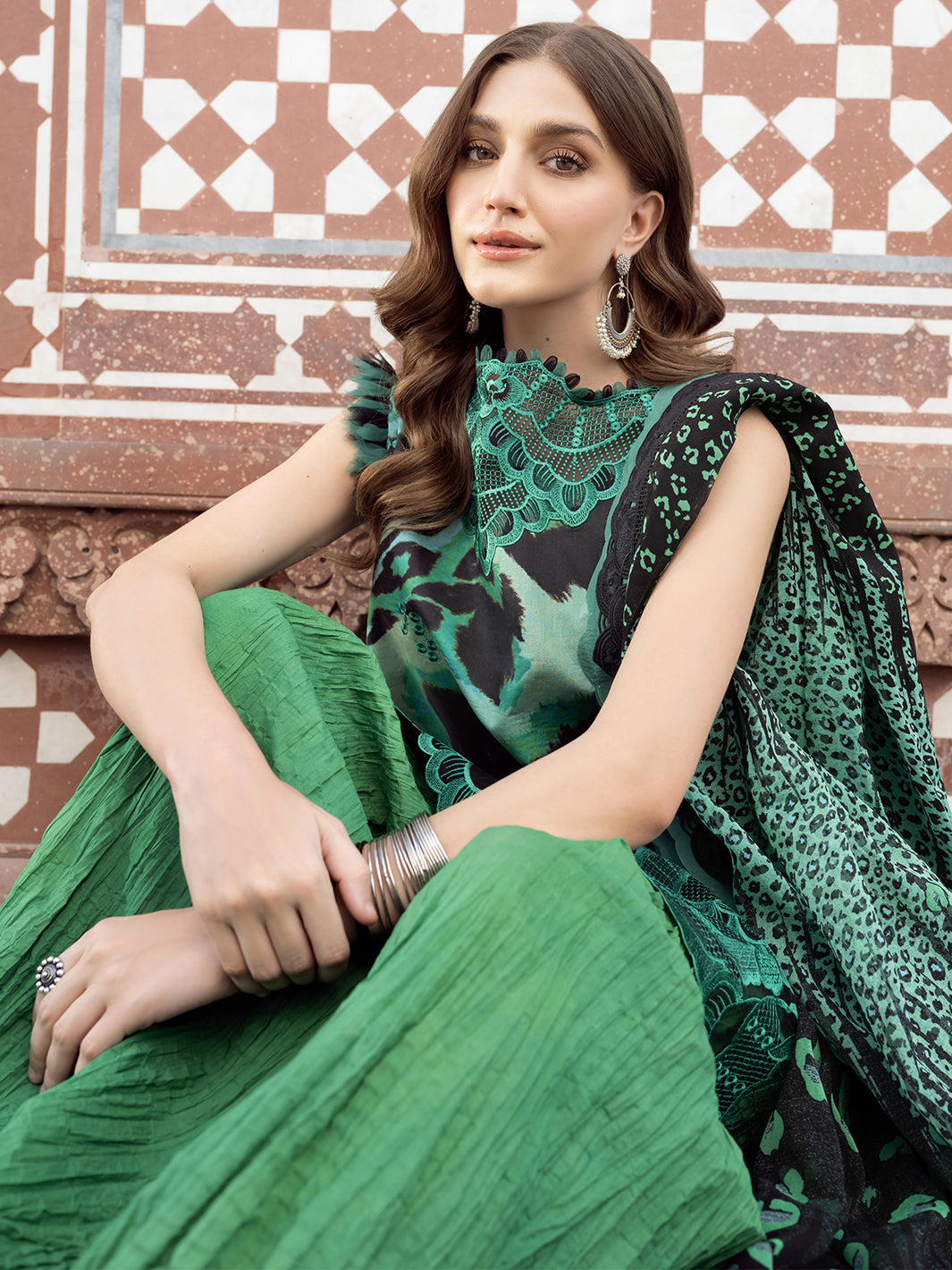 Bin Ilyas | Naqsh Naaz Luxury Lawn 25 | 2086 - A - Official Bin Ilyas stockist in UK - Sakeena London