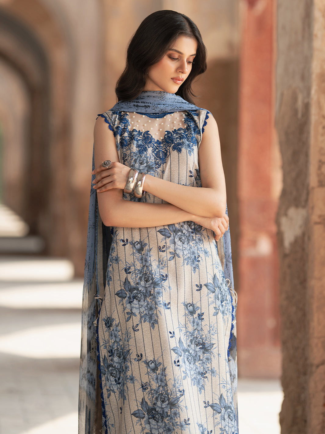 Bin Ilyas | Naqsh Naaz Luxury Lawn 25 | 2087 - A - Official Bin Ilyas stockist in UK - Sakeena London