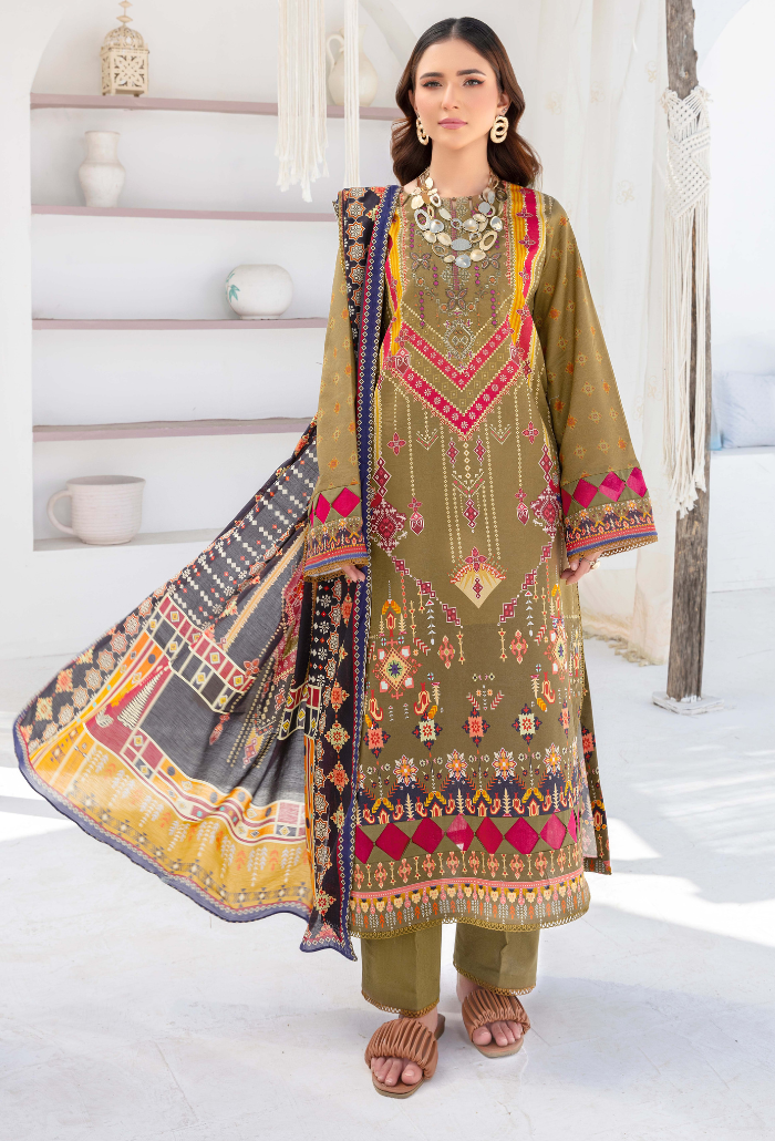 Humdum | Saira Bano Lawn 24 | D06 - Official HumDum stockist in UK - Sakeena London