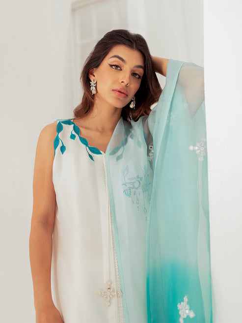 Farah Zubair | Luxury Pret | Saffiyah - Official Farah Zubair stockist in UK - Sakeena London
