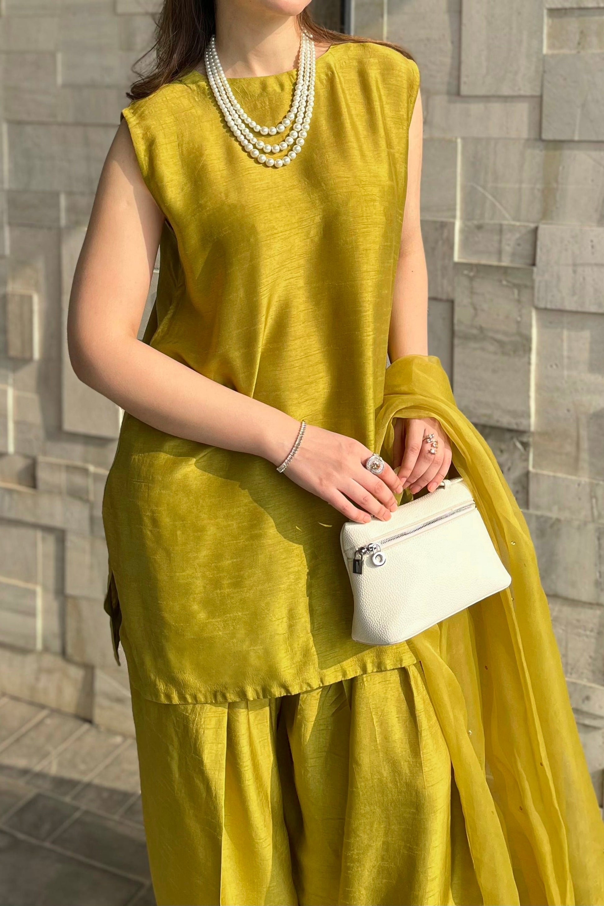 Hana | Signature Series | Zyana - Official Hana stockist in UK - Sakeena London