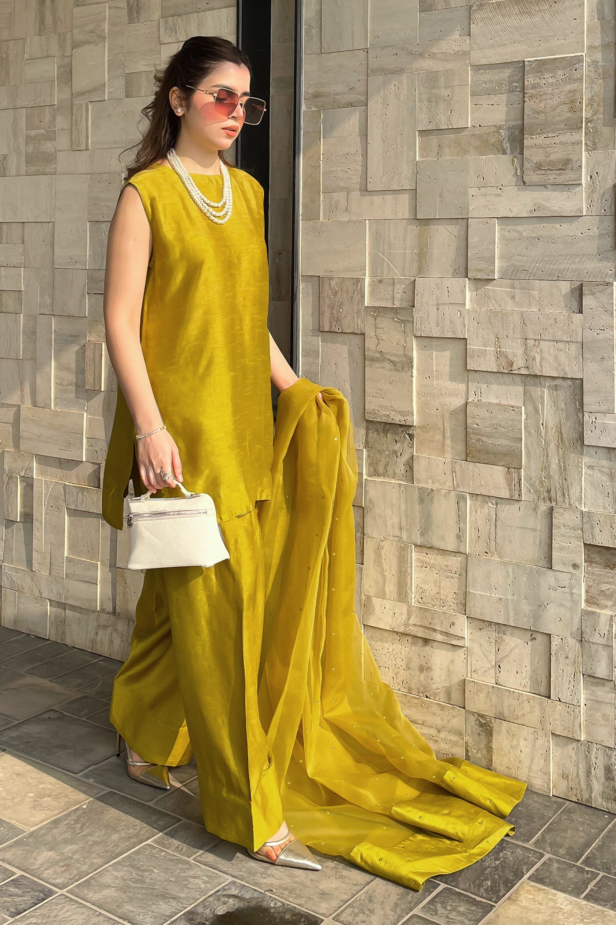 Hana | Signature Series | Zyana - Official Hana stockist in UK - Sakeena London
