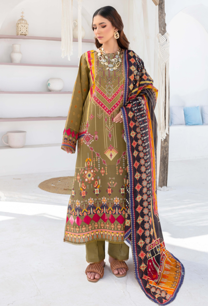 Humdum | Saira Bano Lawn 24 | D06 - Official HumDum stockist in UK - Sakeena London