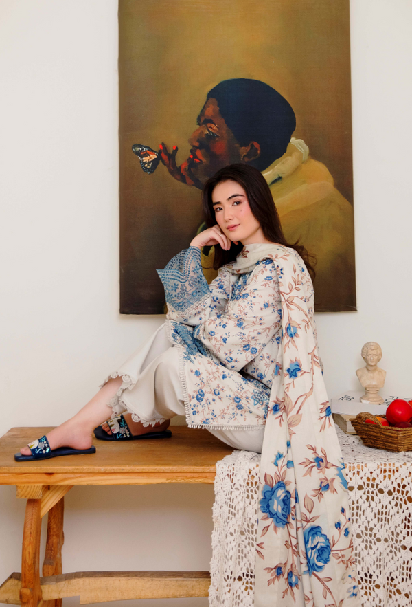 Humdum | Layla 25 | D07 - Official Humdum stockist in UK - Sakeena London