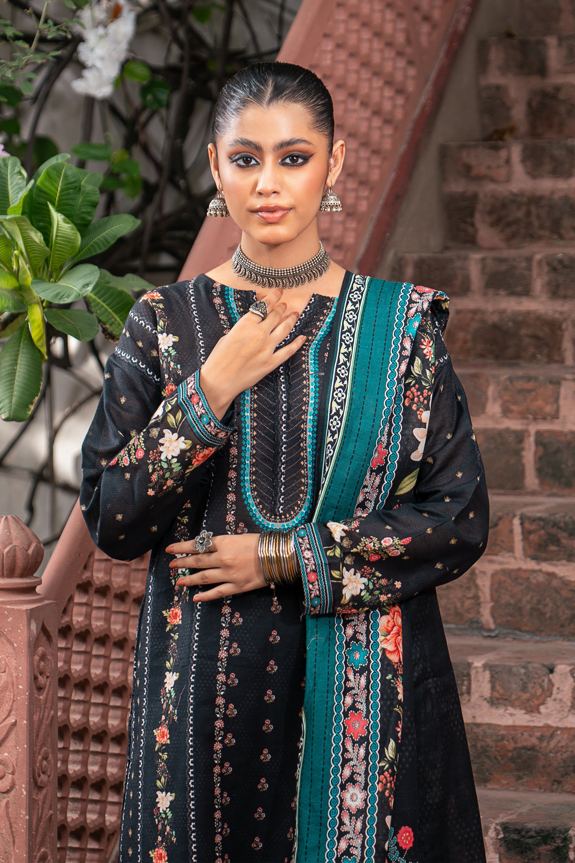 LSM | Winter Marina 24 | RL-0079 - Official LSM stockist in UK - Sakeena London