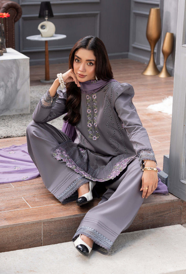 Humdum | Fareesha 26 | D05 - Official Humdum stockist in UK - Sakeena London