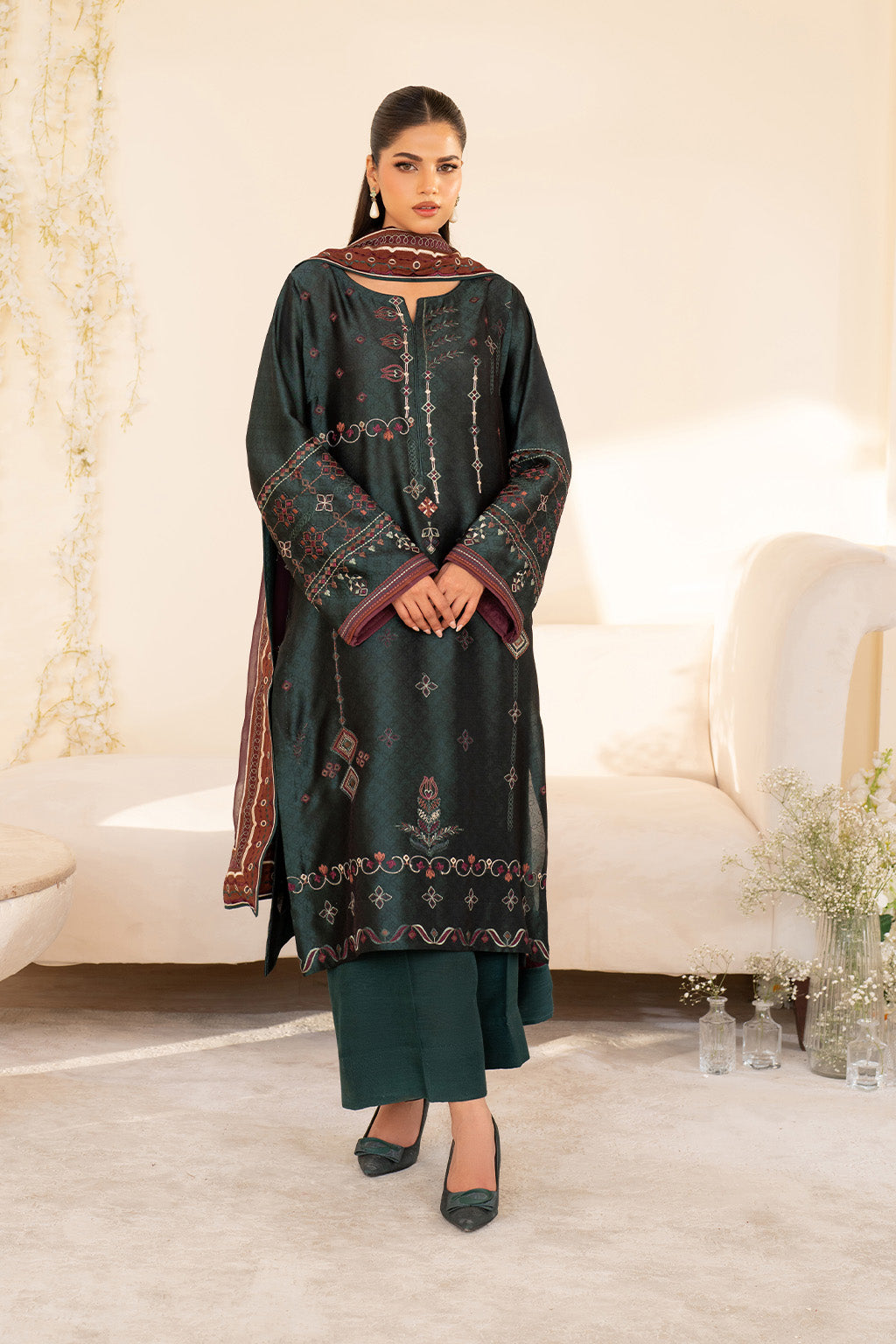 Iznik | Festive Formal | UE-435 Embroidered Pure silk - Official Iznik stockist in UK - Sakeena London