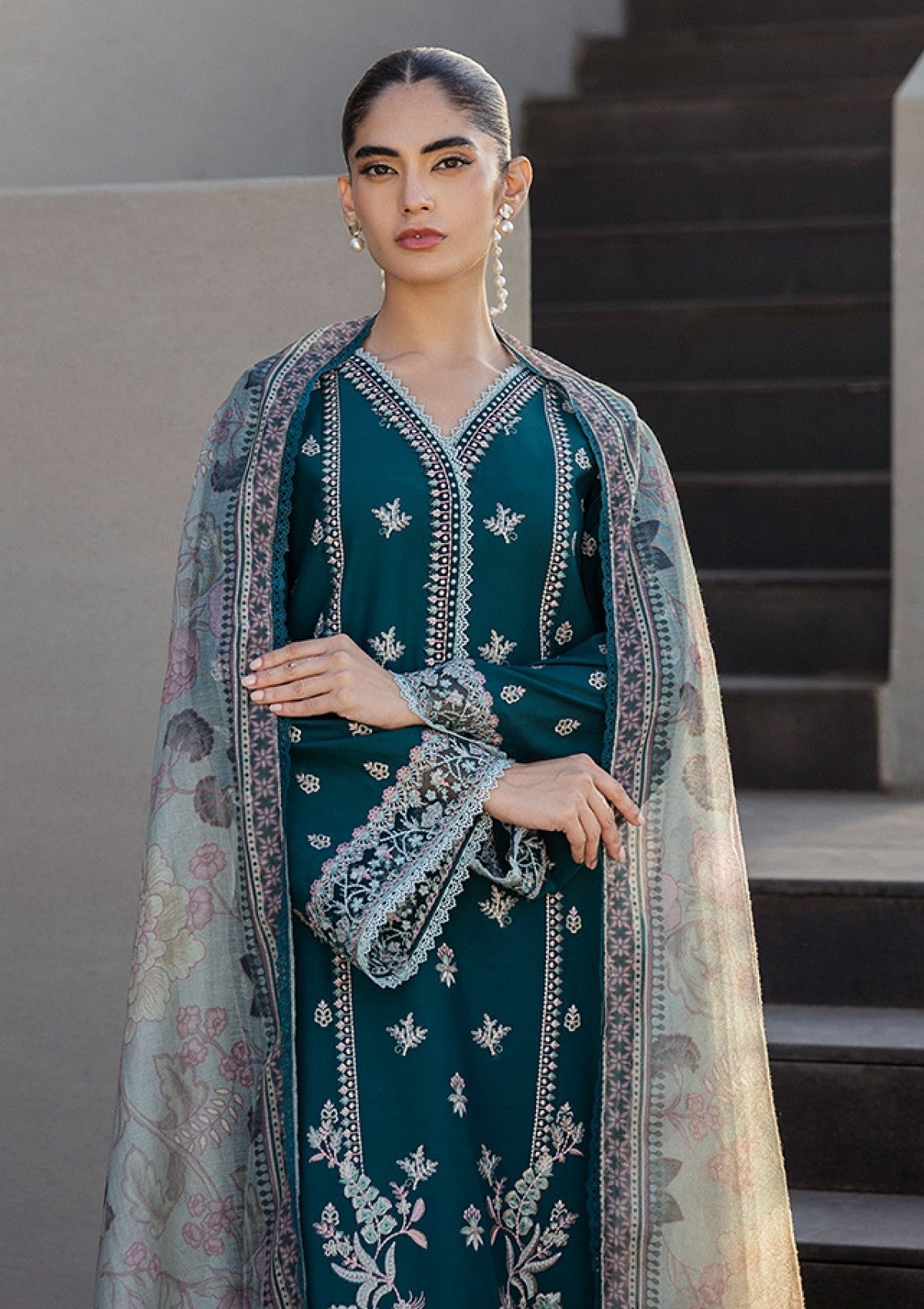 Lawn - Zainab Chottani - Tahra 25 - Mina