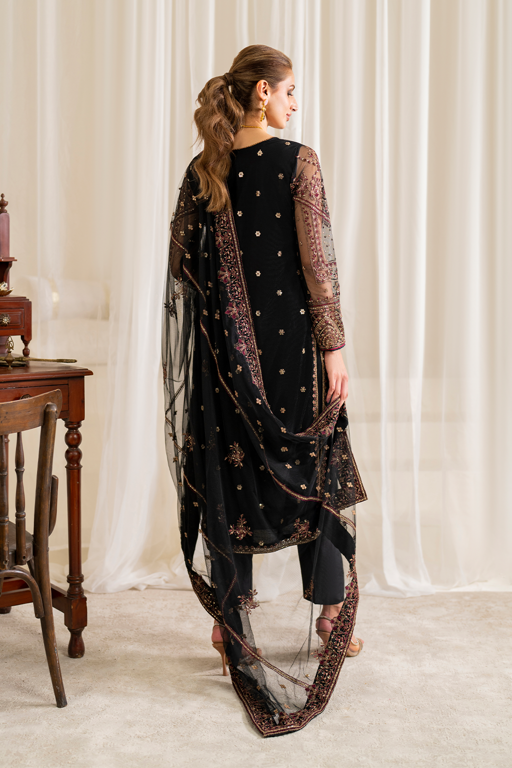 Iznik | Formal Wear | UE-288 - Official Iznik stockist in UK - Sakeena London