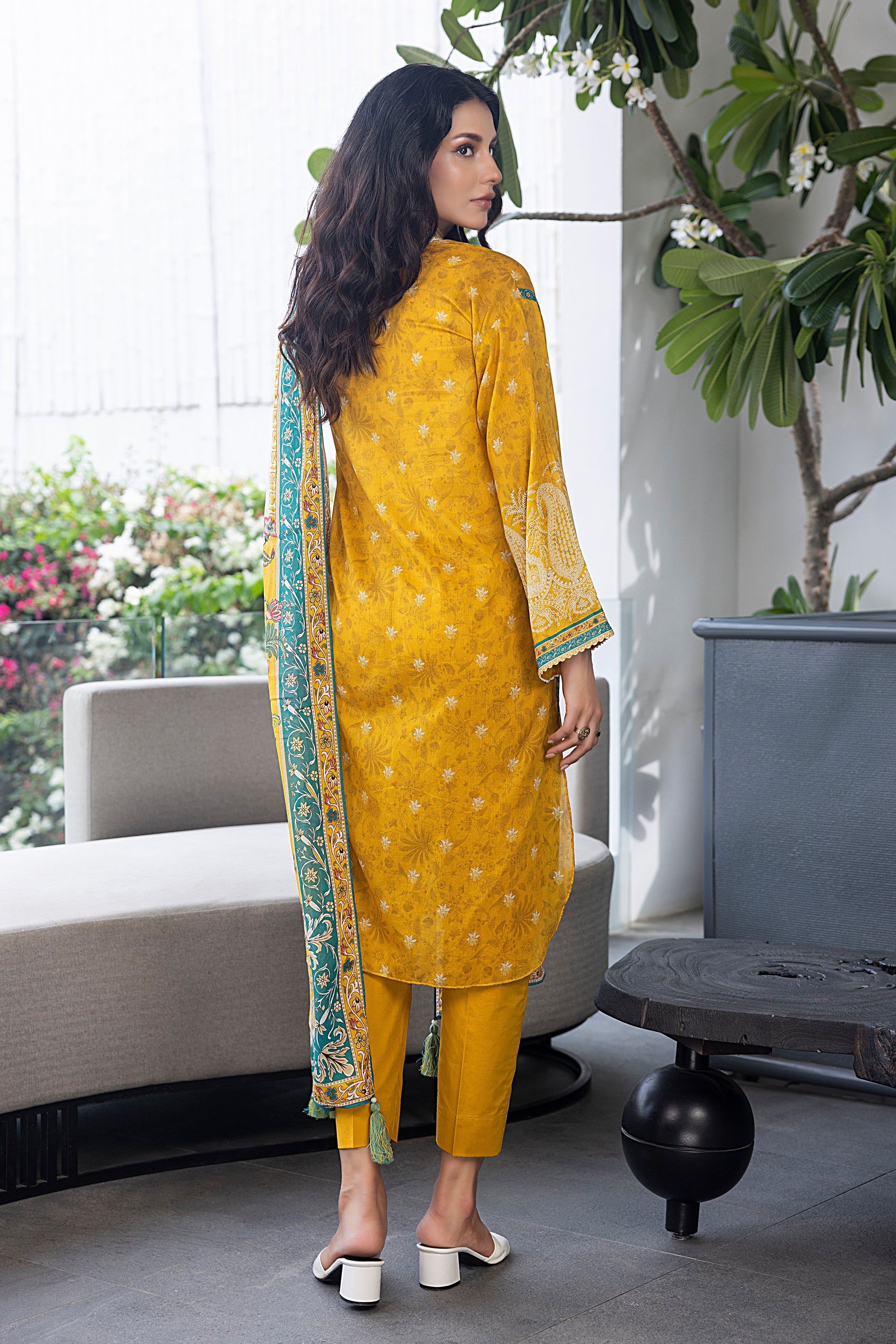 LSM | Winter Marina 24 | 0154 - Official LSM stockist in UK - Sakeena London