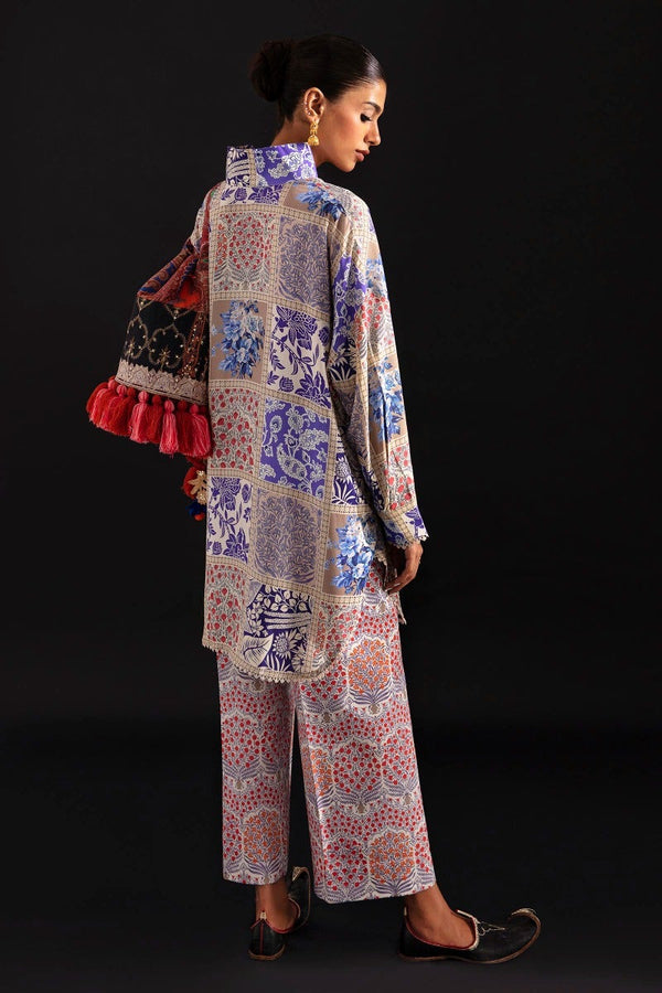 Sana Safinaz | Mahay Winter 23 | 25B - Official Sana Safinaz stockist in UK - Sakeena London