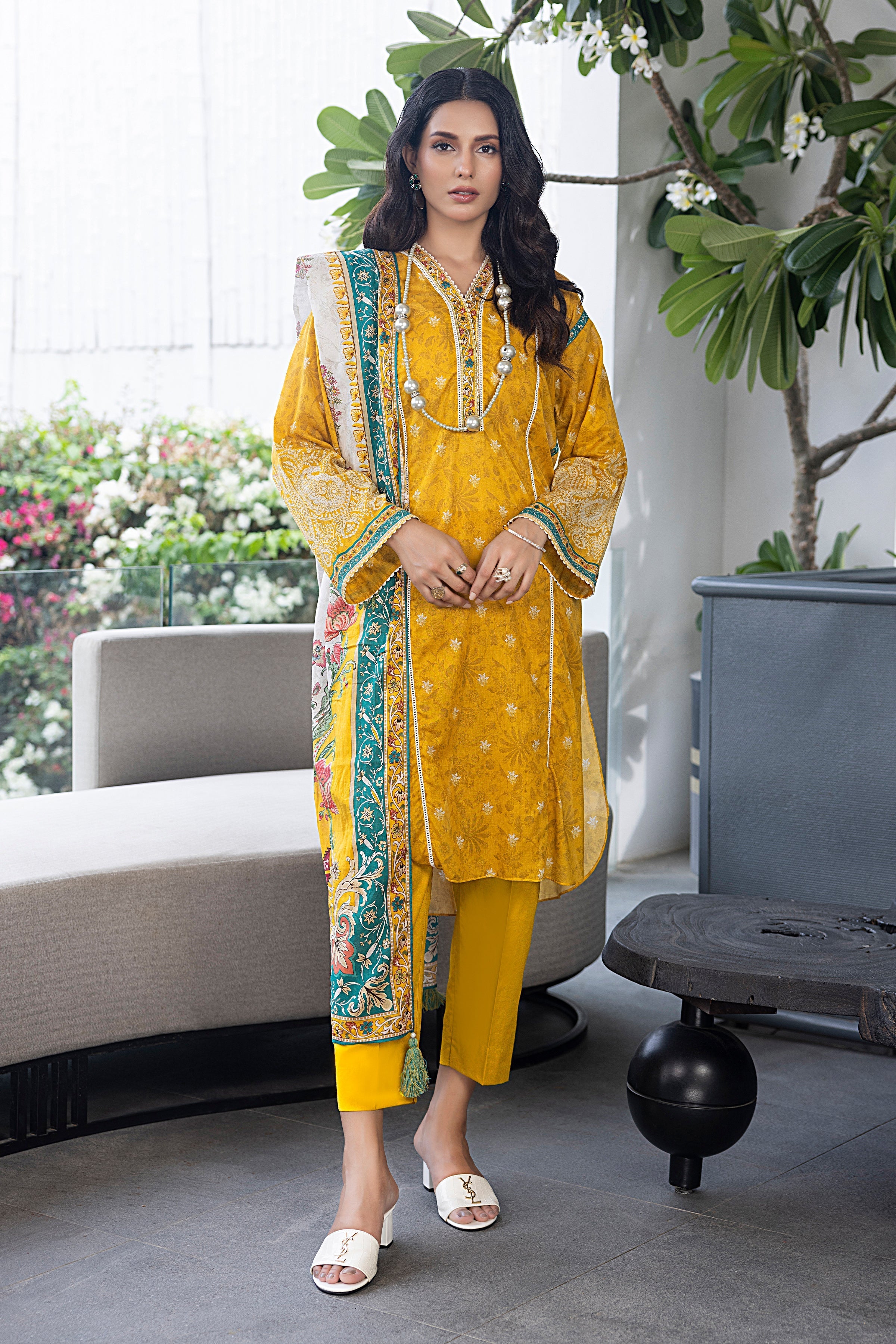 LSM | Winter Marina 24 | 0154 - Official LSM stockist in UK - Sakeena London