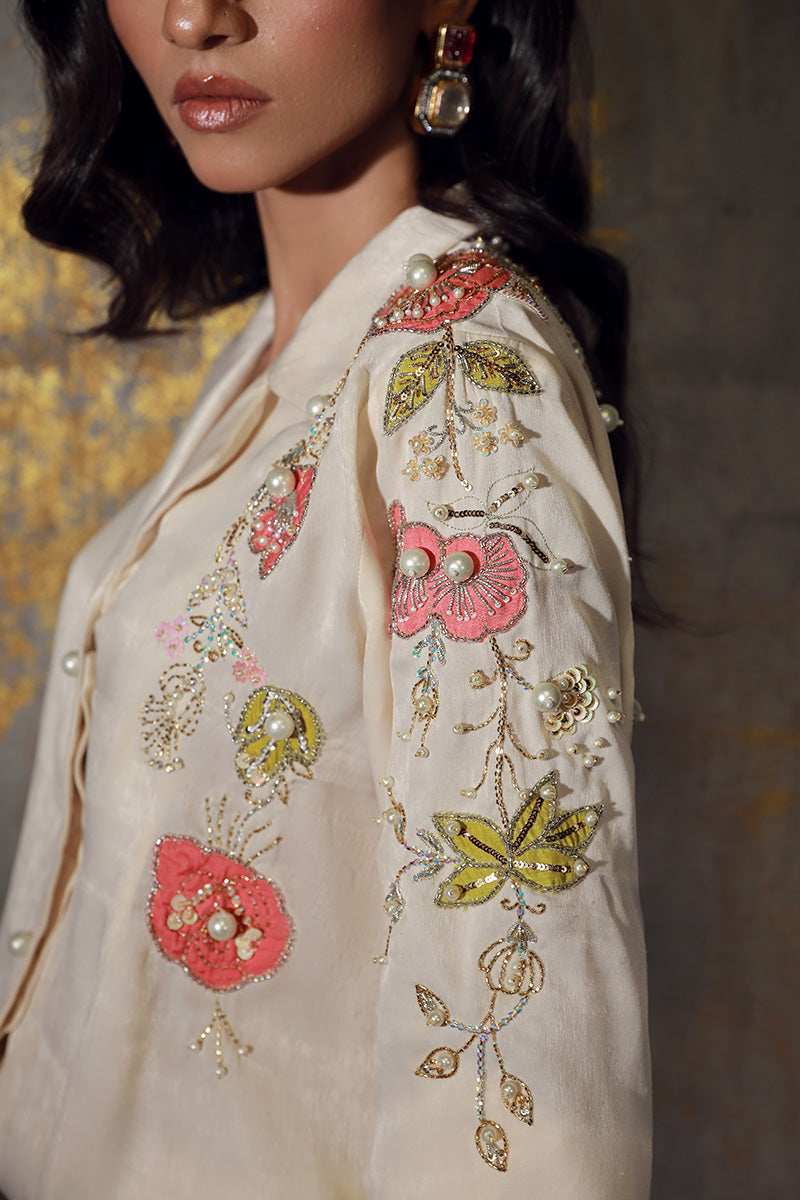 Wardha Saleem | Luxury Pret Fusion Wear | NIRA - Official Wardha Saleem stockist in UK - Sakeena London