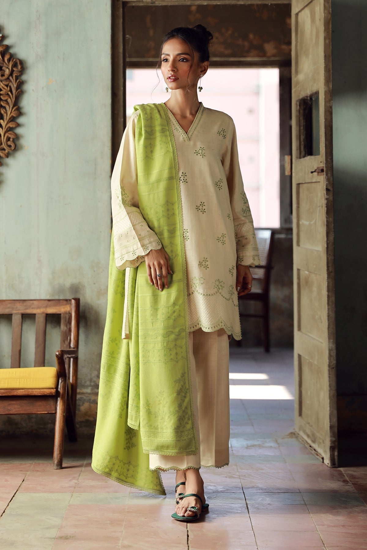 Sahar | Winter Collection | Clover Cascade - Official Sahar stockist in UK - Sakeena London