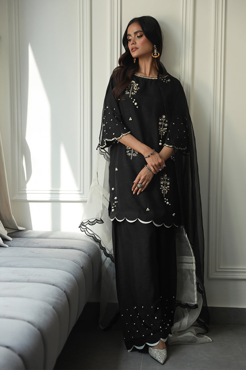 Wardha Saleem | Luxury Pret Traditional Wear | COCO - Official Wardha Saleem stockist in UK - Sakeena London