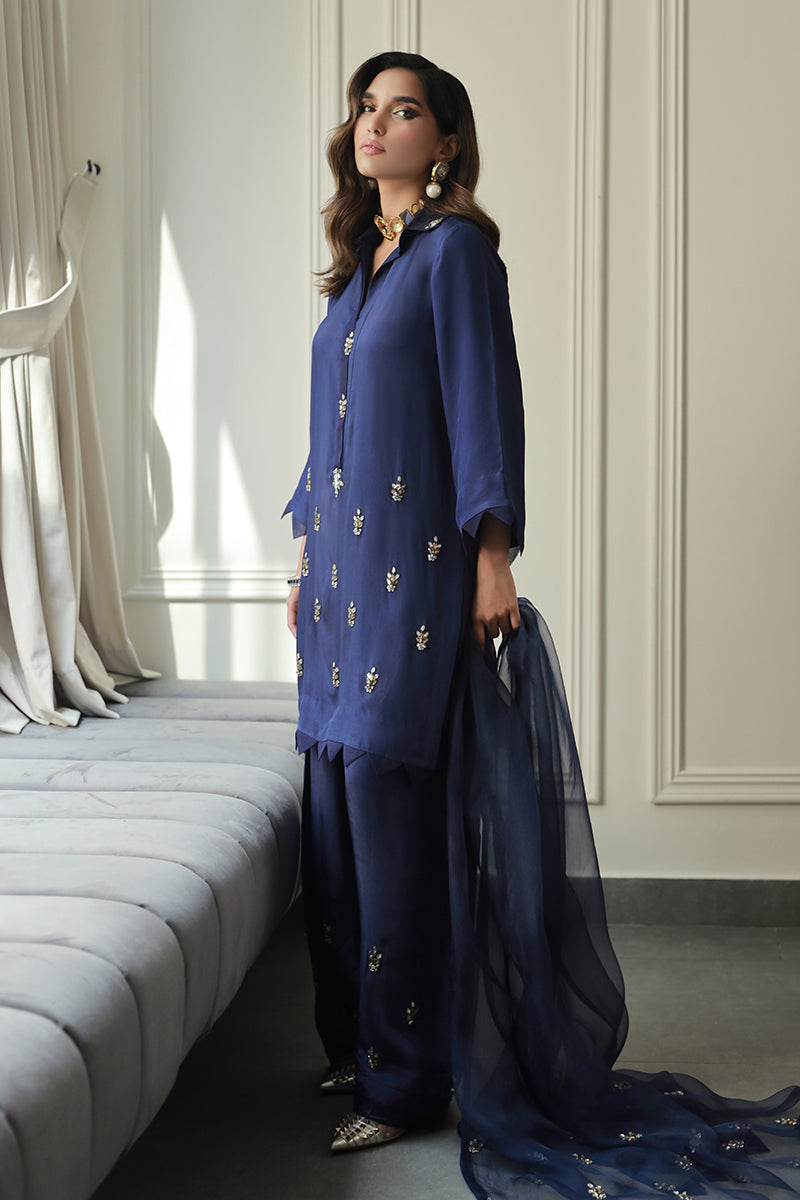 Wardha Saleem | Luxury Pret Traditional Wear | AMAVI - Official Wardha Saleem stockist in UK - Sakeena London