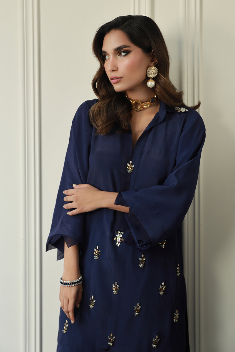 Wardha Saleem | Luxury Pret Traditional Wear | AMAVI - Official Wardha Saleem stockist in UK - Sakeena London