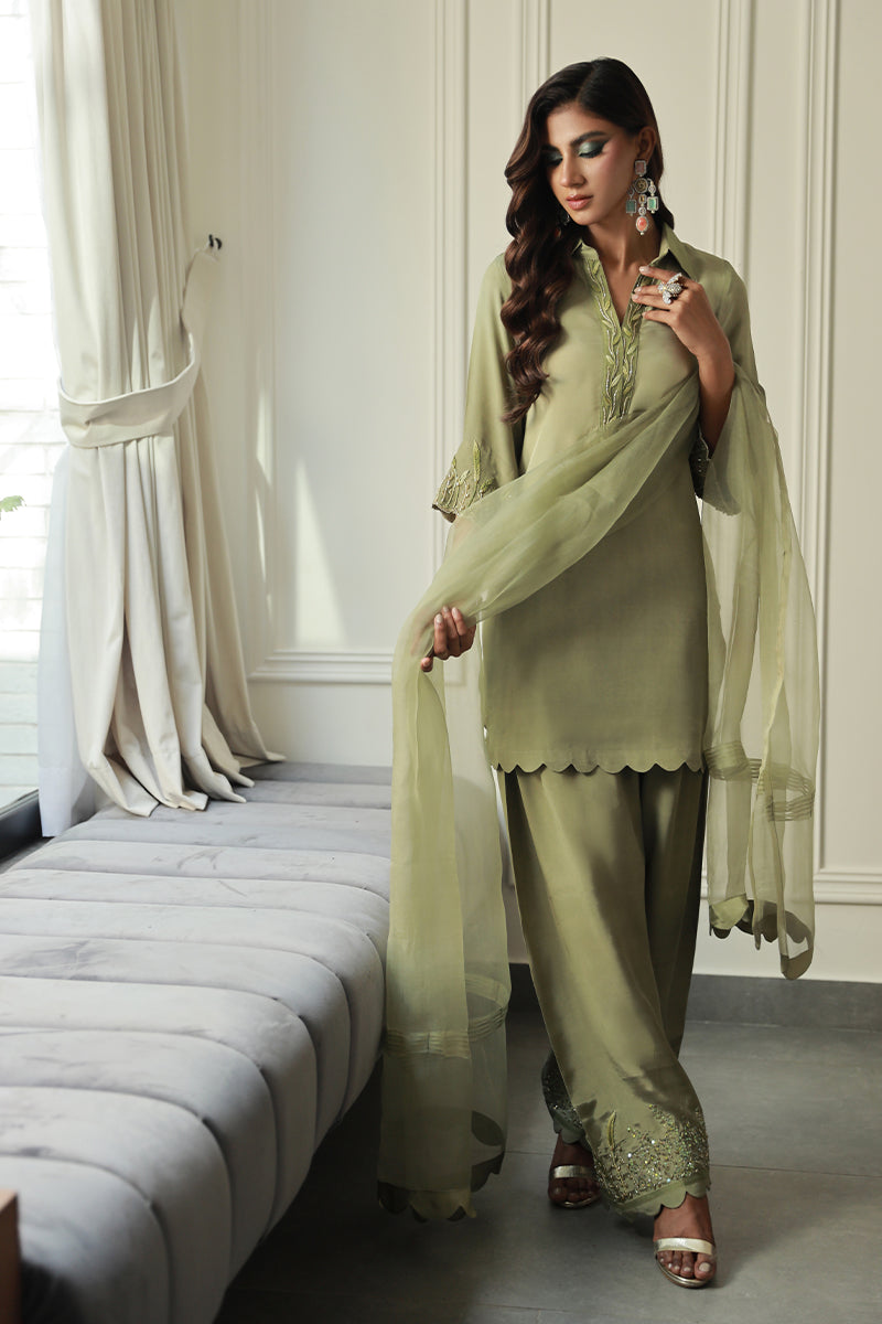 Wardha Saleem | Luxury Pret Traditional Wear | IARA - Official Wardha Saleem stockist in UK - Sakeena London