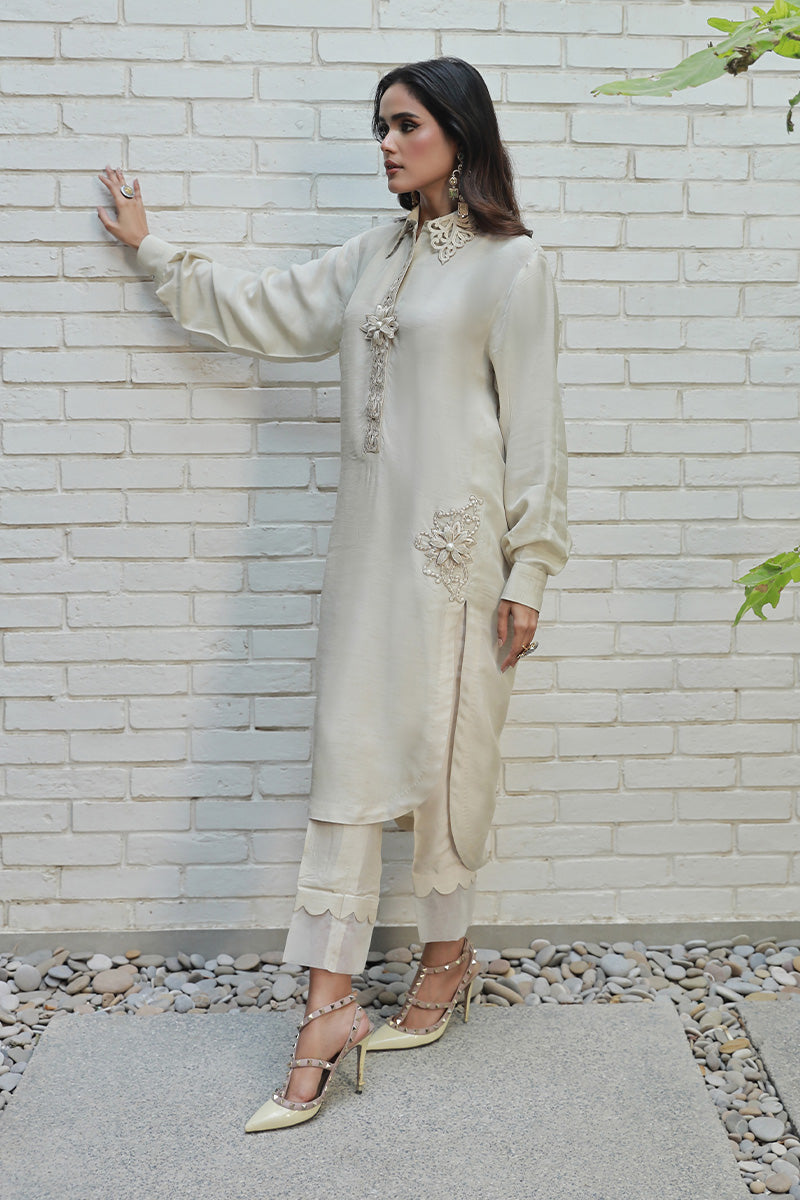 Wardha Saleem | Luxury Pret Traditional Wear | MIA - Official Wardha Saleem stockist in UK - Sakeena London