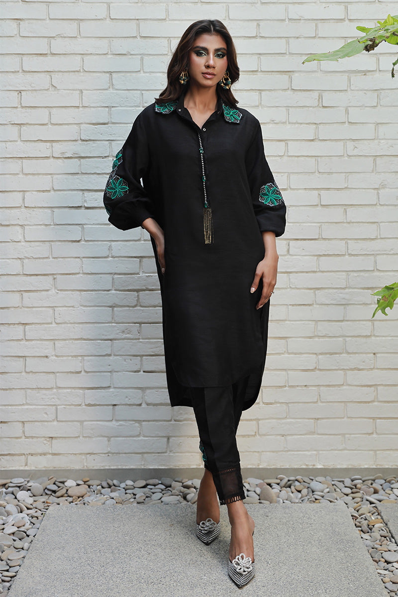 Wardha Saleem | Luxury Pret Traditional Wear | NOYA - Official Wardha Saleem stockist in UK - Sakeena London