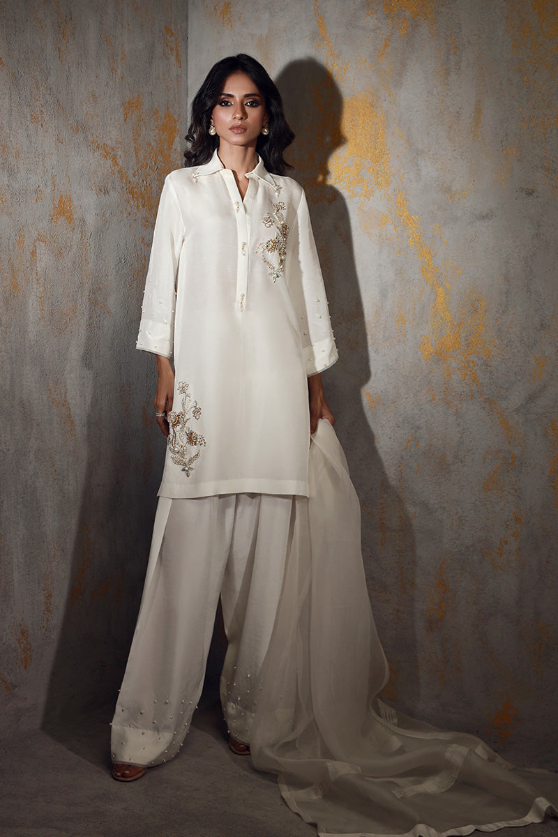 Wardha Saleem | Luxury Pret Traditional Wear | ZINA - Official Wardha Saleem stockist in UK - Sakeena London