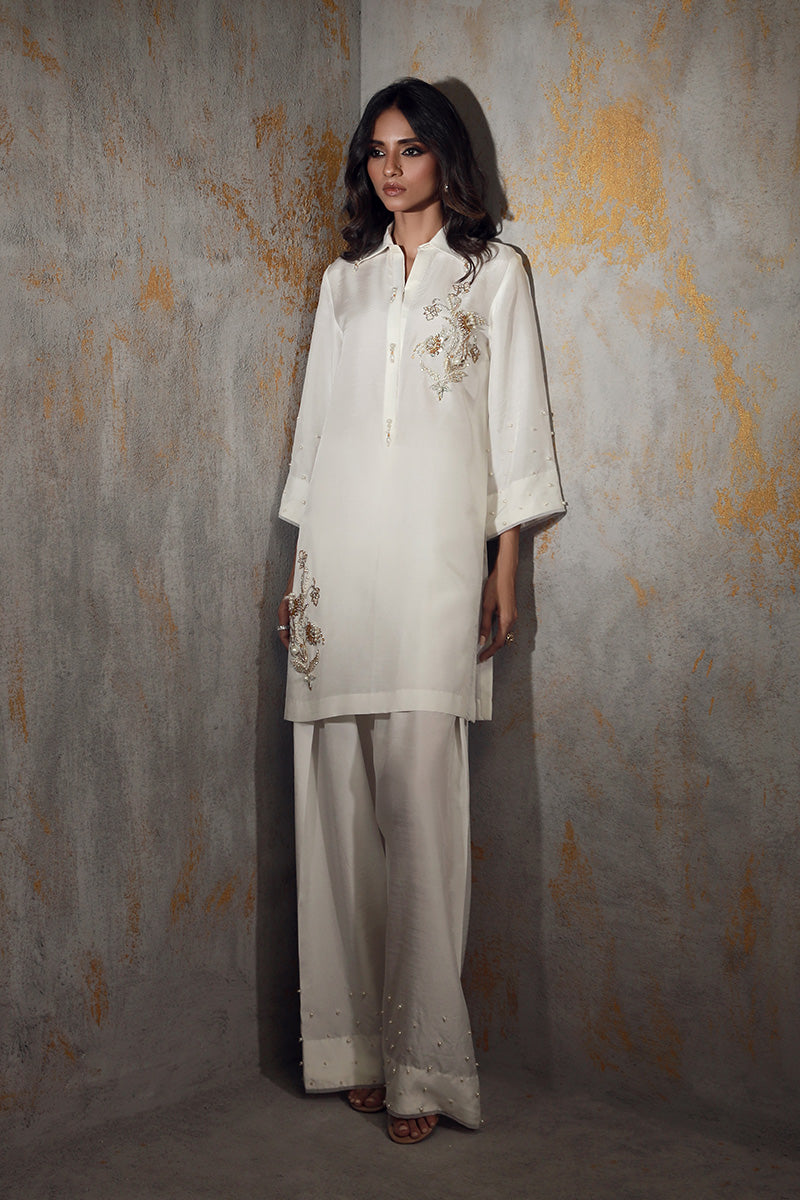 Wardha Saleem | Luxury Pret Traditional Wear | ZINA - Official Wardha Saleem stockist in UK - Sakeena London