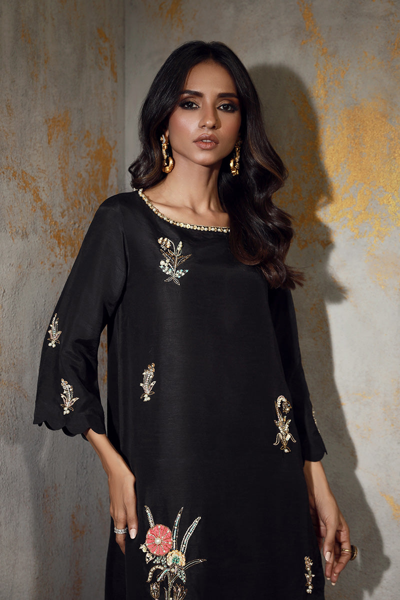 Wardha Saleem | Luxury Pret Fusion Wear | LEISHA - Official Wardha Saleem stockist in UK - Sakeena London